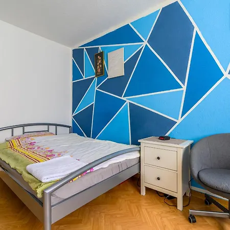 3-room In Mittelfeld Near Trade Fair - Messe Appartement *